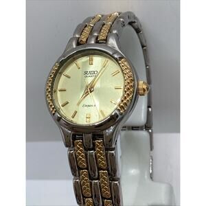 Suizo Womens Two Toned Metallic Fashion Watch With New Battery